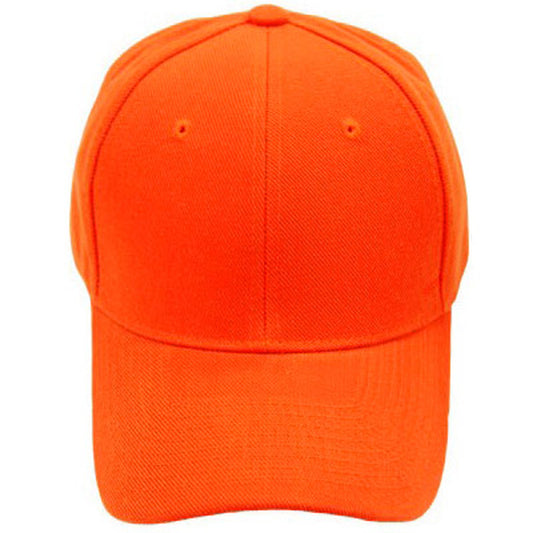 "Canli turuncu renkli baskili ve baskisiz pamuklu sapka. Spor, etkinlikler ve gunluk kullanim icin ideal secenek."